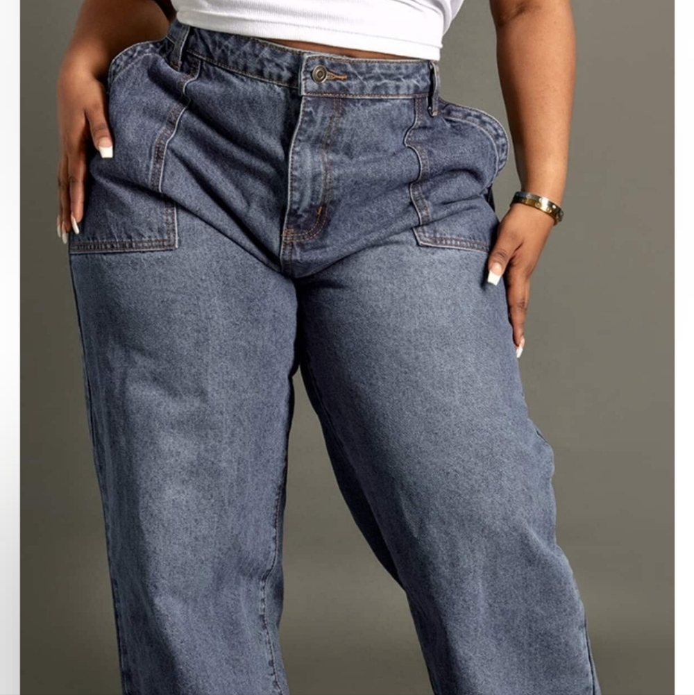 PrettyLittleThing Mid-Wash High Rise Wide Leg Jeans